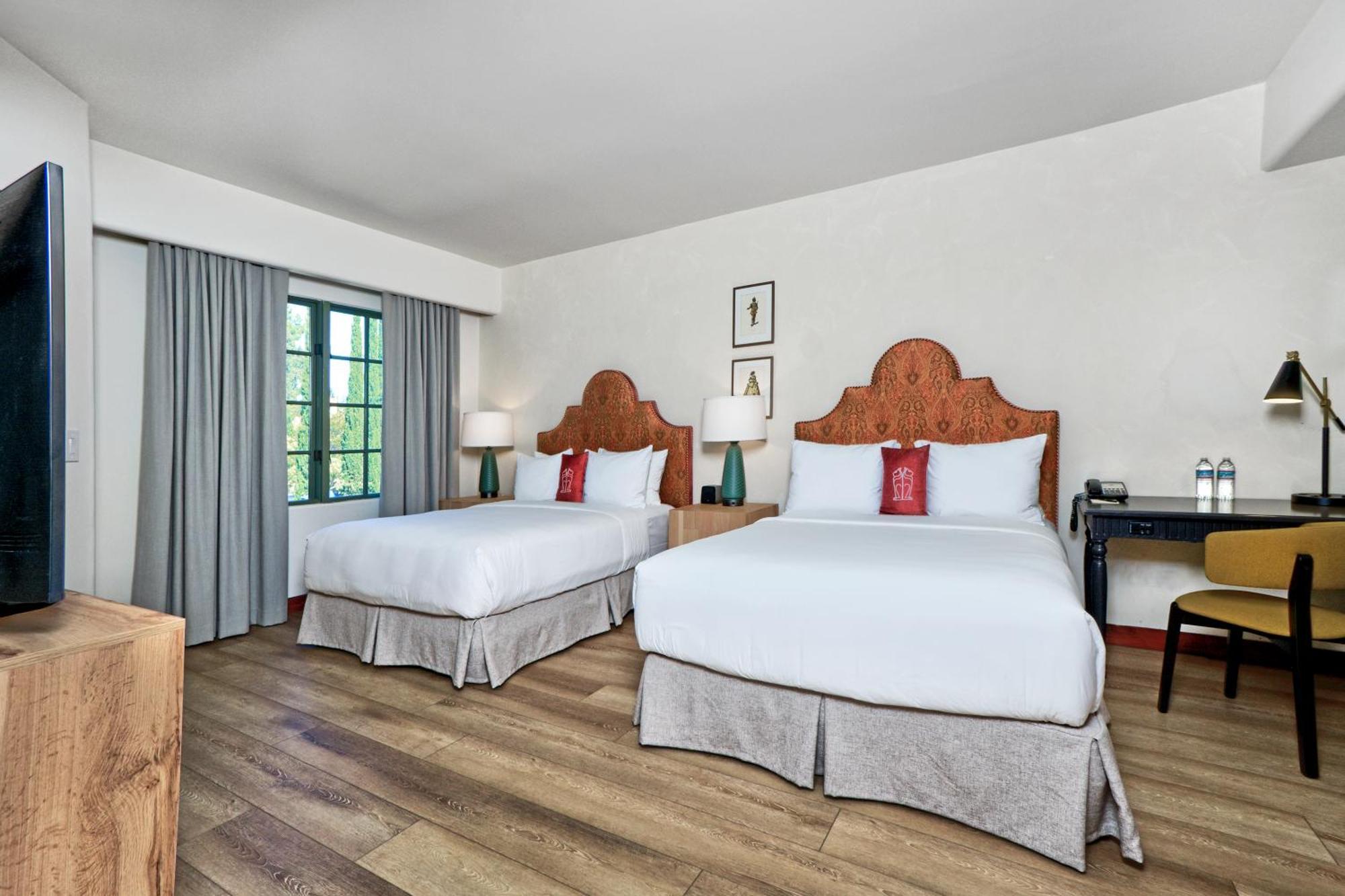 Hotel لوس غاتوس المظهر الخارجي الصورة